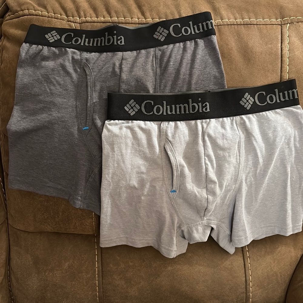 NWOT 2 pairs of Columbia Gray Boxer Briefs Soft Comfort Fit